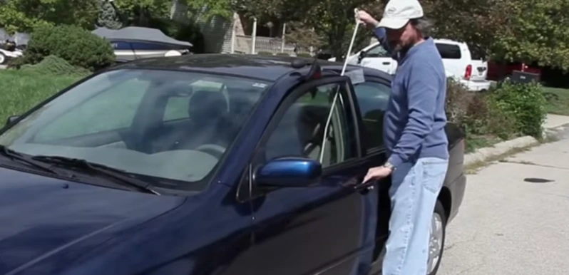 Car lockout service at the Royal Pines golf club parking lot in southern Buncombe County NC