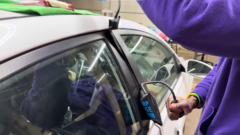 Car lockout service in the Ingles parking lot on Weaver Boulevard in Weaverville NC